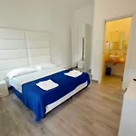 Hotel Artemide Mare 3*