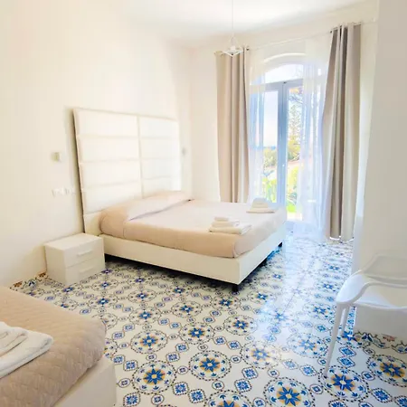 Hotel Artemide Mare