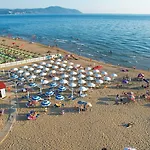 Artemide Mare Hotel 3*