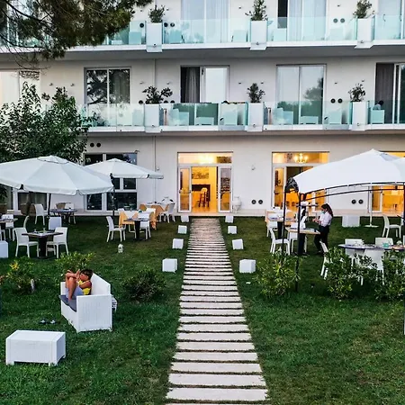 Artemide Mare Отель 3*