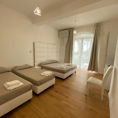 Hotel Artemide Mare Paestum