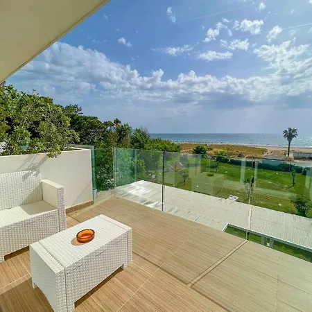 Artemide Mare Hotel 3*