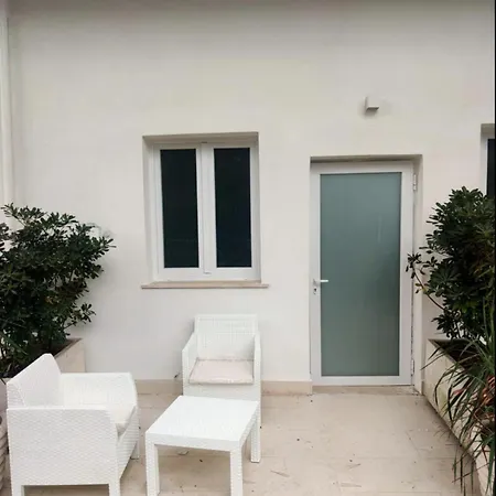 Artemide Mare بييسْتوم