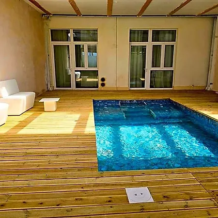 Artemide Mare بييسْتوم