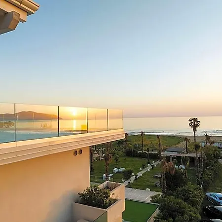 Hotel Artemide Mare 3*