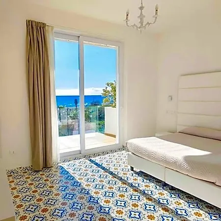 Hotel Artemide Mare Paestum